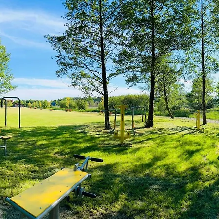 Pod Lipami Lubiatowo (Pomerania)