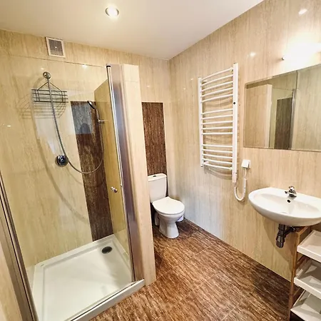 Pod Lipami Lubiatowo (Pomerania)