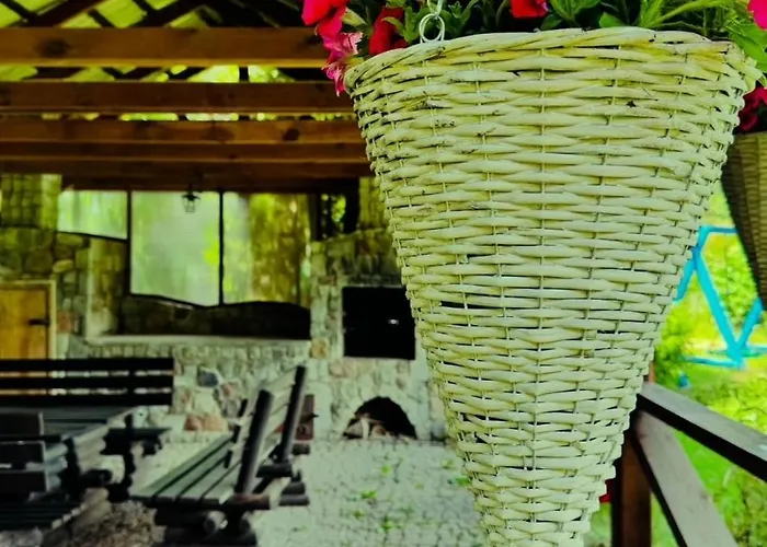 Pod Lipami Lubiatowo (Pomerania)